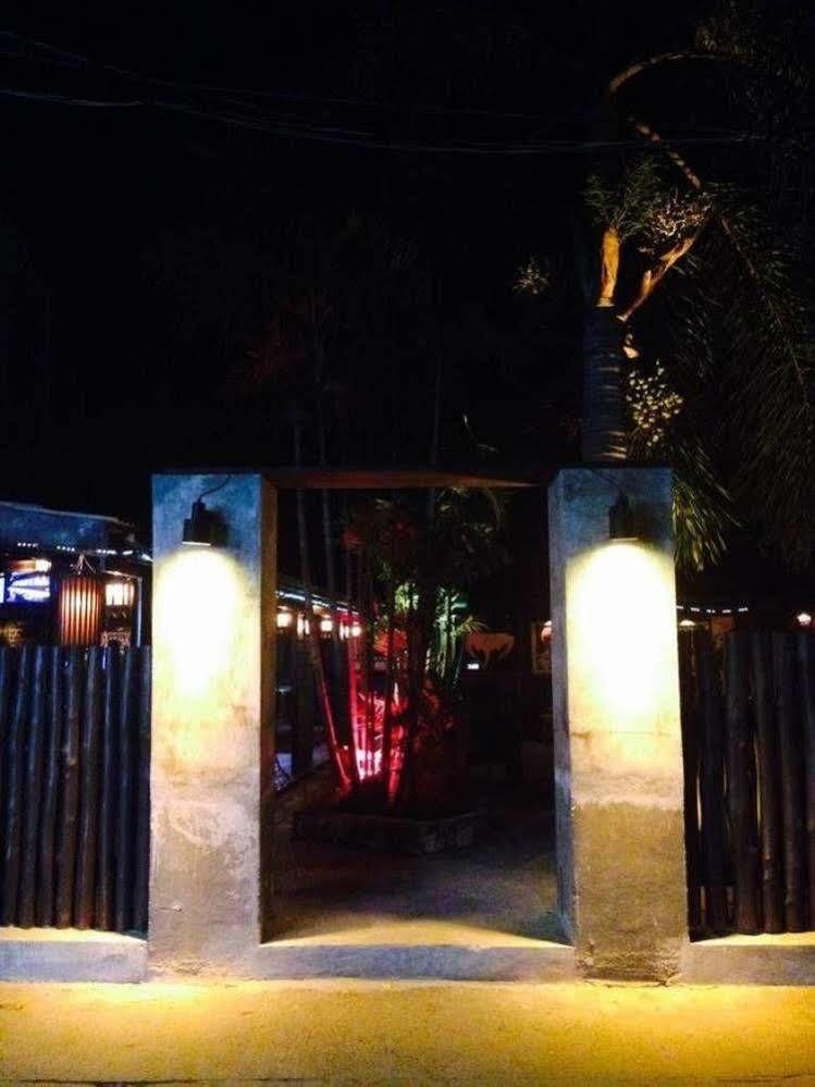 Bamboozle Hostel 핫 린 외부 사진