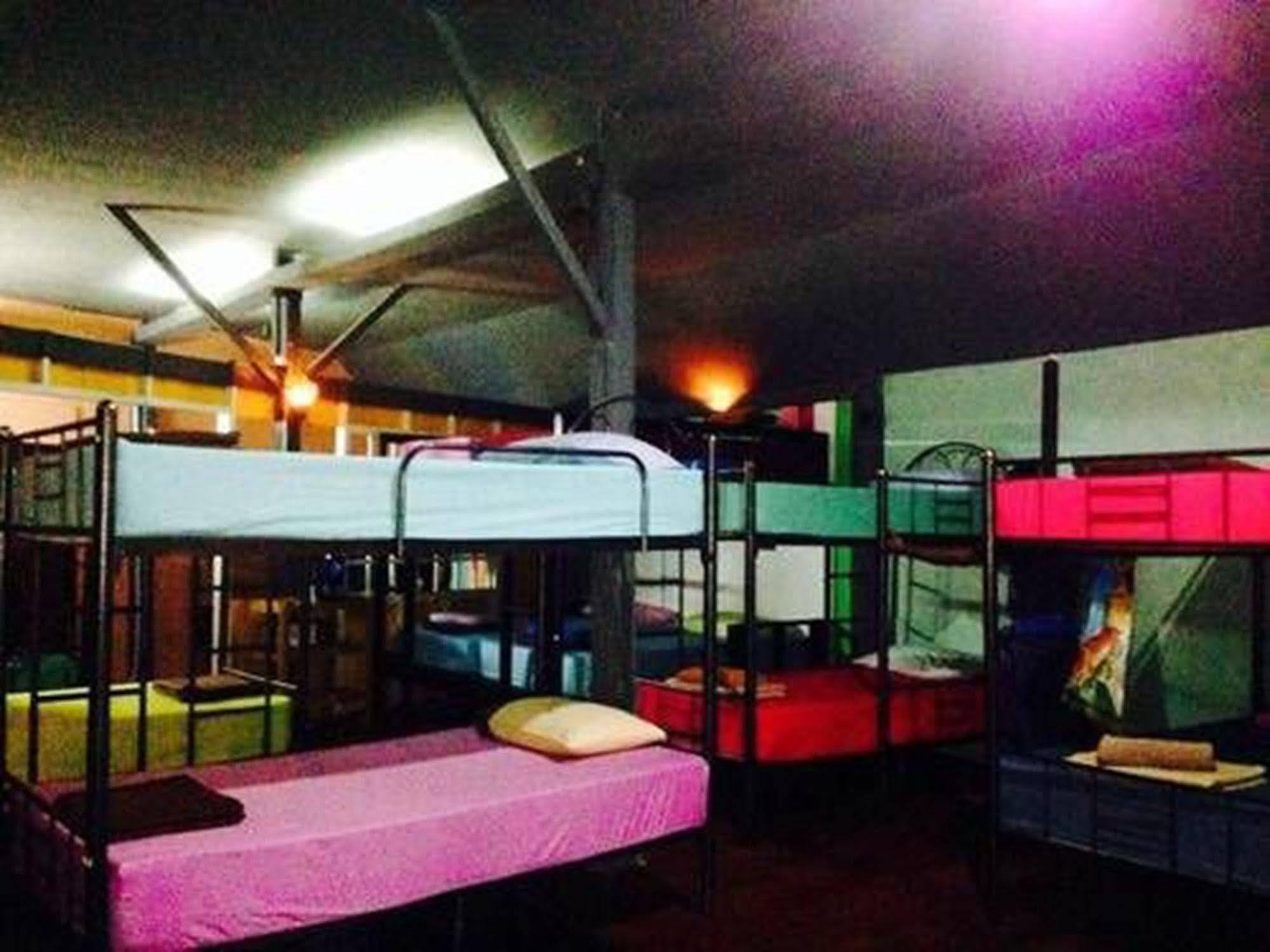 Bamboozle Hostel 핫 린 외부 사진